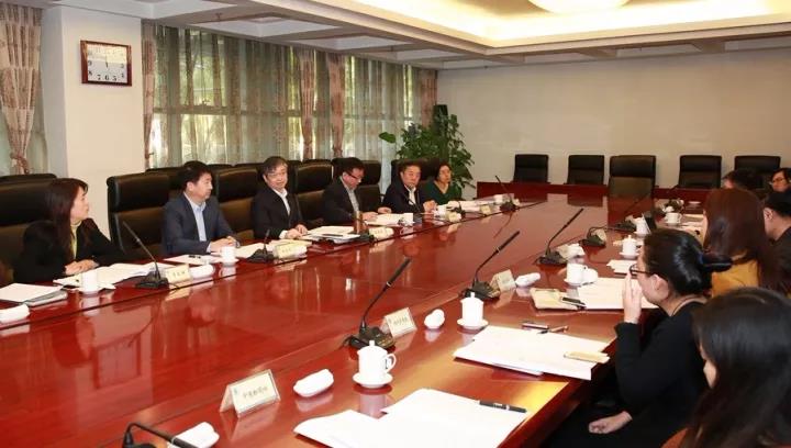 ҽв͡ҽҽȷרְԱҽʦʸעв