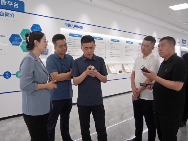 P1010015_¸±±¾ P1010015_¸±±¾.jpg