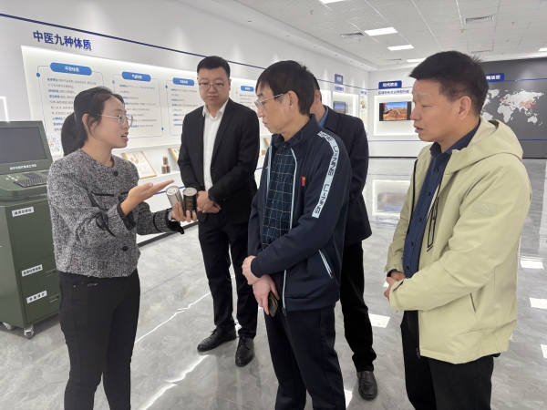 微信图片_20251023131728_325_49_副本 微信图片_20251023131728_325_49_副本.jpg